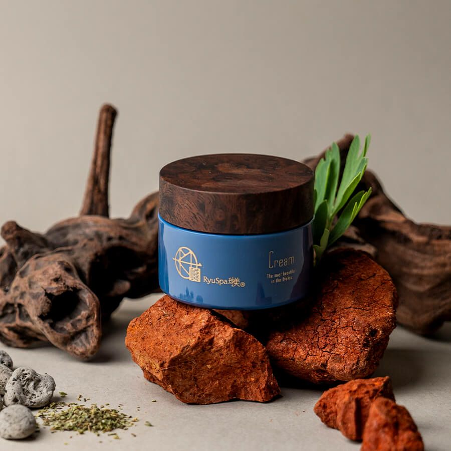 エイジングケア | 沖縄・久米島海洋深層水を使った自然派化粧品 | Ryu Spa